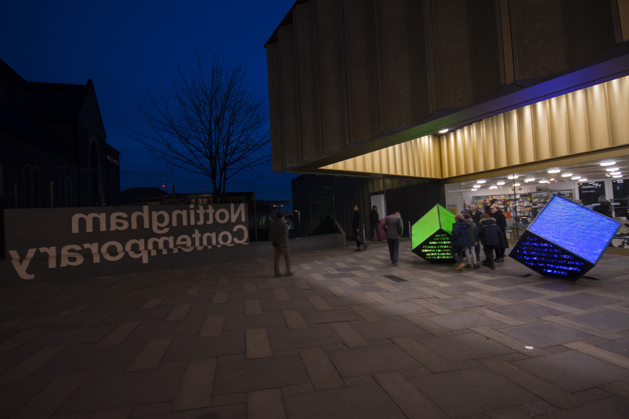 Nottingham-Contemporary-Art Gallery-light night-led lighting-sculpture-raphael daden 